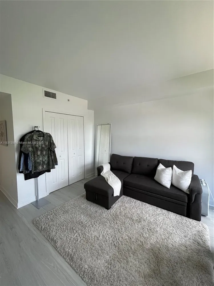 Nevis Condo #603 image #18