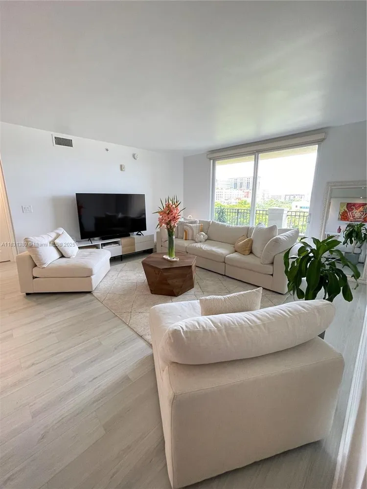 Nevis Condo #603 image #38