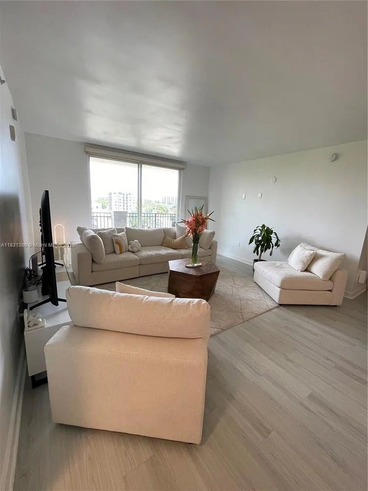 Nevis Condo #603 image #39