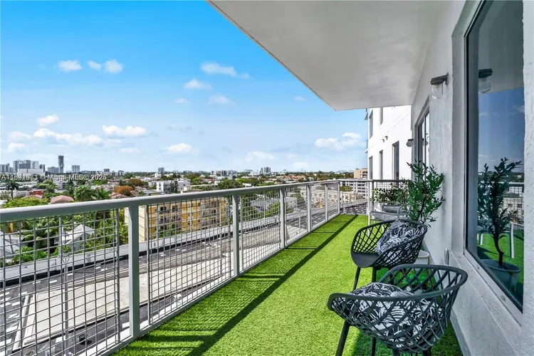 Neo Lofts #803 image #10