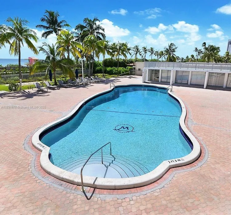 Mirasol Ocean Towers #1505 image #39