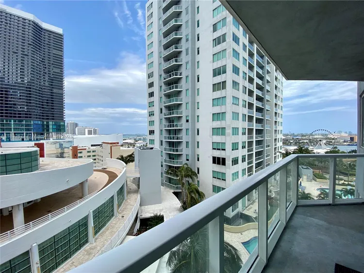 Vizcayne South Tower #1401 image #13