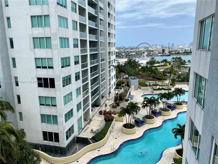 Vizcayne South Tower #1401 image #14