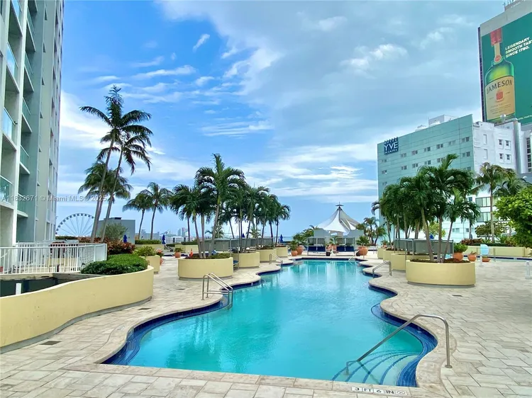 Vizcayne South Tower #1401 image #35