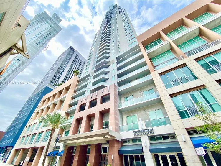 Vizcayne South Tower #1401 image #54