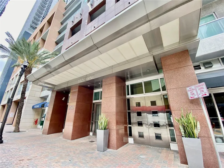 Vizcayne South Tower #1401 image #55