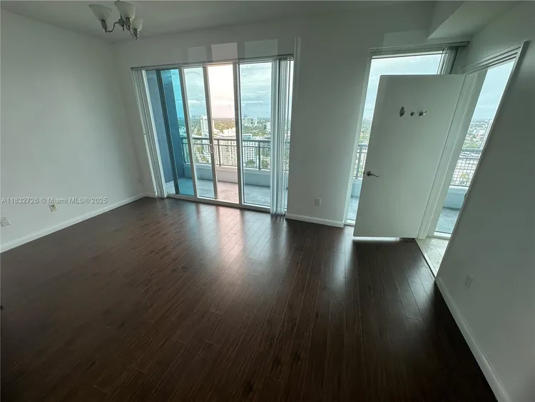 Infinity at Brickell #1919 image #7