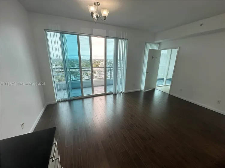 Infinity at Brickell #1919 image #8