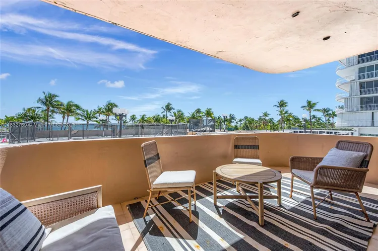 The Tiffany #102 image #30