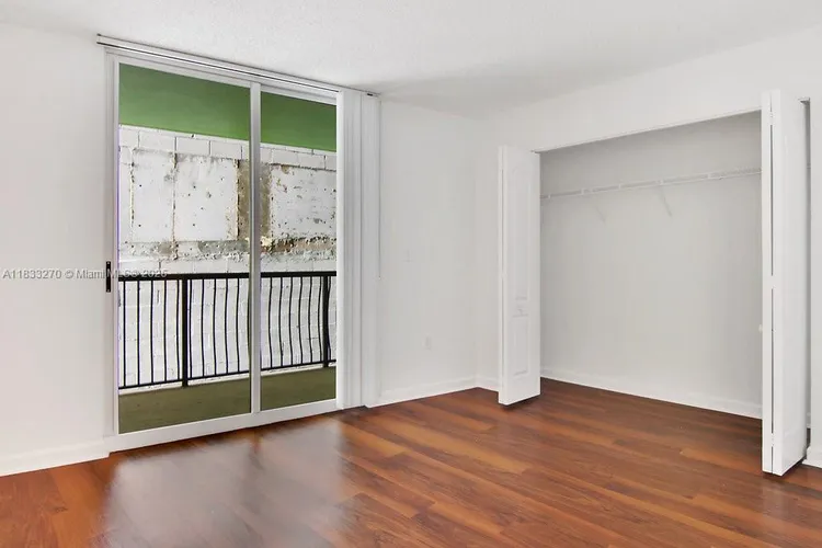 Bay Parc #12G image #11