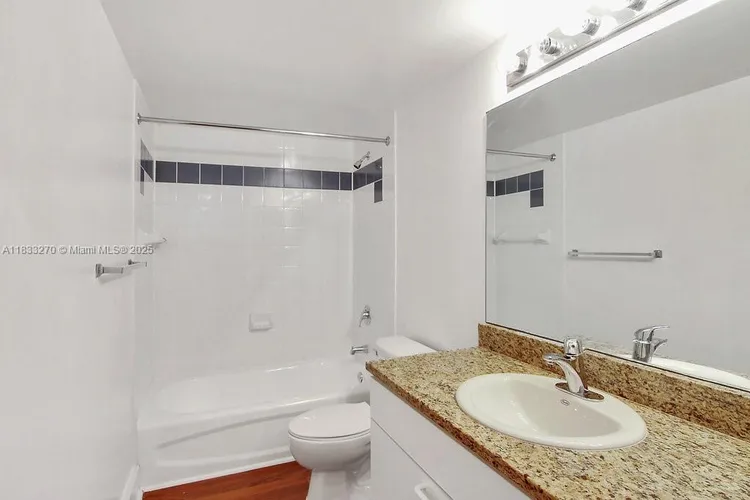 Bay Parc #12G image #15