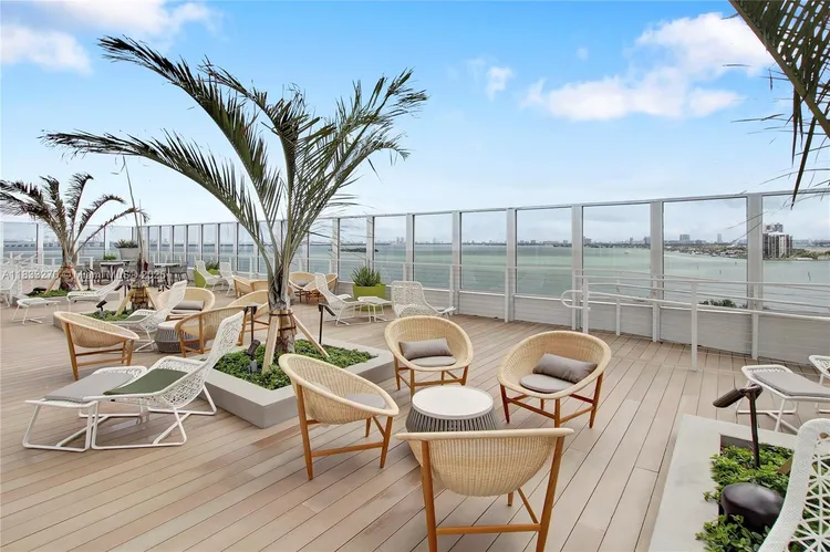 Bay Parc #12G image #51