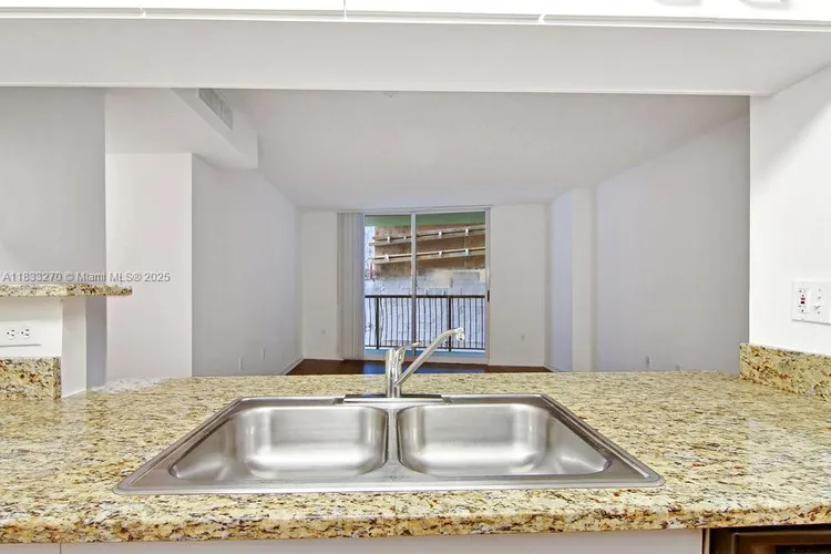 Bay Parc #12G image #6