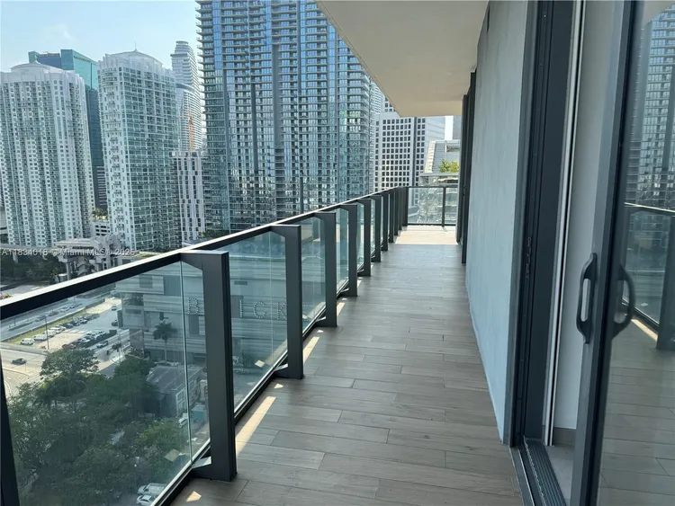 Rise Brickell City Centre #1711 image #11