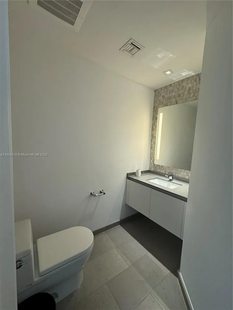 Rise Brickell City Centre #1711 image #12