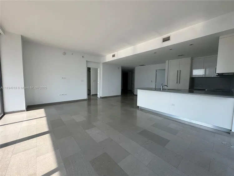 Rise Brickell City Centre #1711 image #19