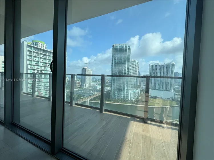 Rise Brickell City Centre #1711 image #23