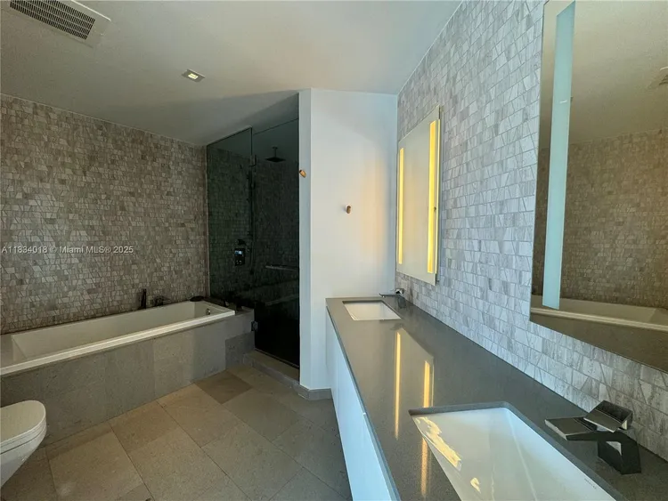 Rise Brickell City Centre #1711 image #28