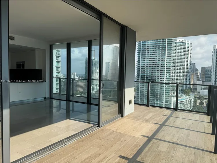 Rise Brickell City Centre #1711 image #7
