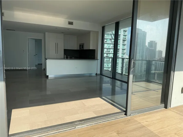 Rise Brickell City Centre #1711 image #9