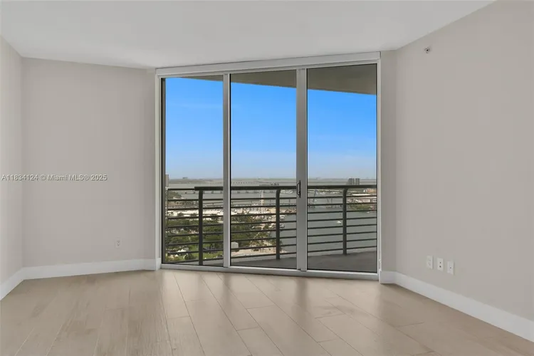 One Miami #2816 image #10