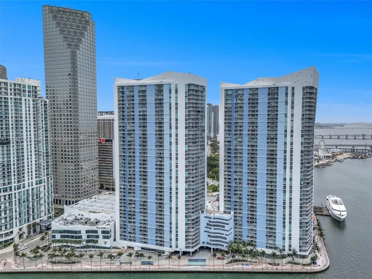 One Miami #2816 image #23