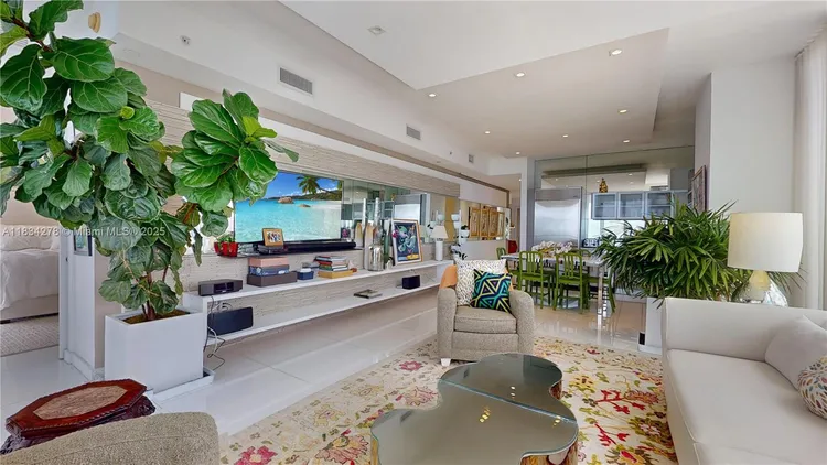 Paramount Bay #2801 image #10