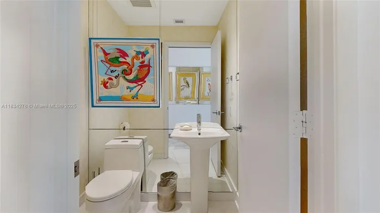 Paramount Bay #2801 image #20