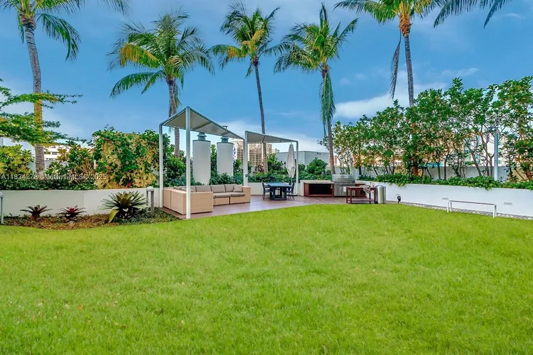 Paramount Bay #2801 image #32