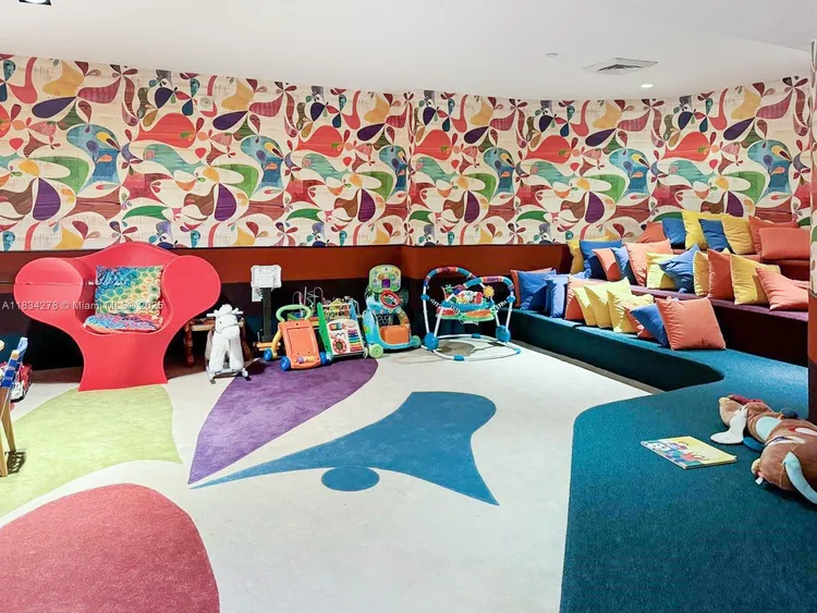 Paramount Bay #2801 image #36