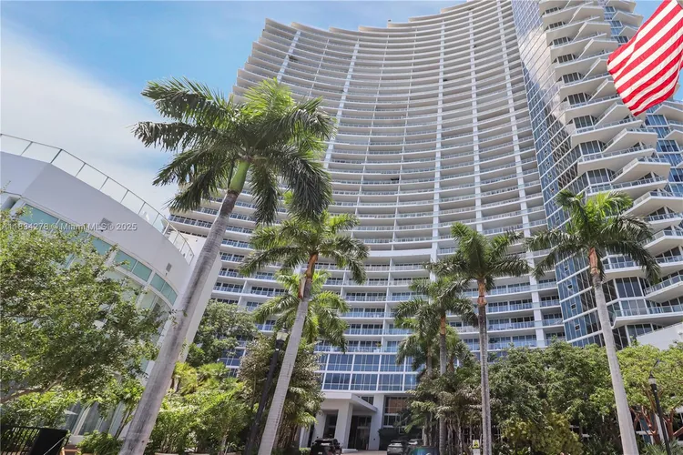 Paramount Bay #2801 image #39