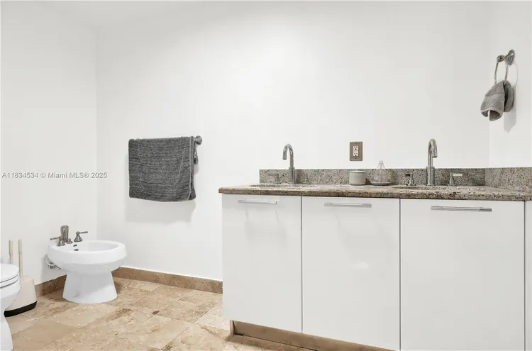 Lofts at Mayfair #PH-1 image #16