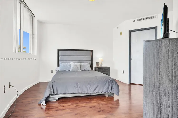 Lofts at Mayfair #PH-1 image #19