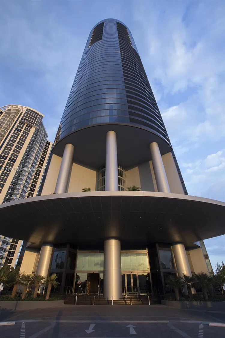 Porsche Design Tower #2801 image #52