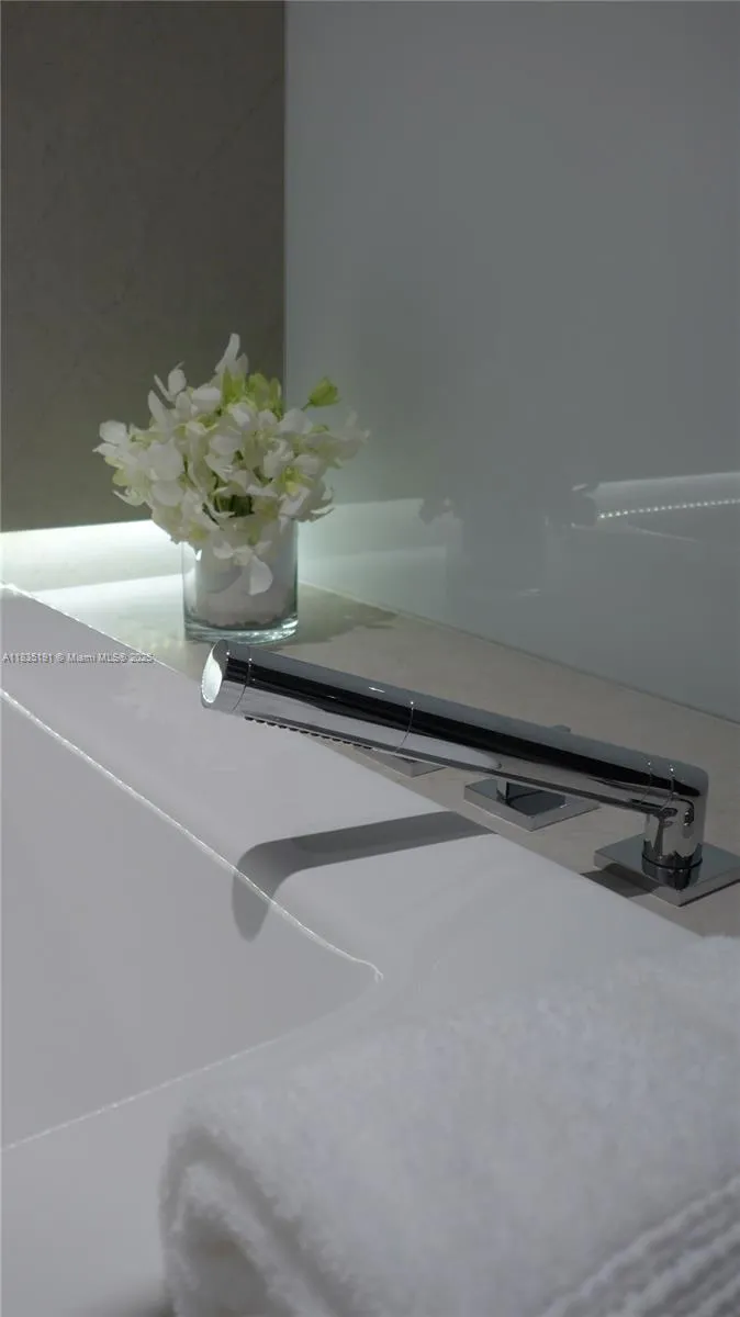 Jade Ocean #2803 image #66