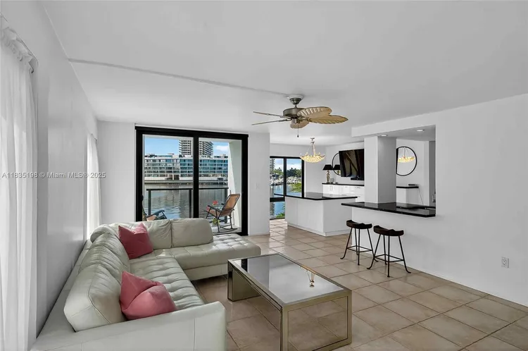 1600 South Bayshore Lane #3A image #15