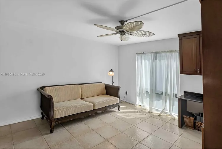 1600 South Bayshore Lane #3A image #18