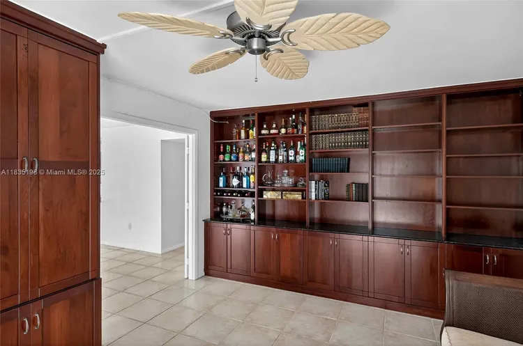 1600 South Bayshore Lane #3A image #19