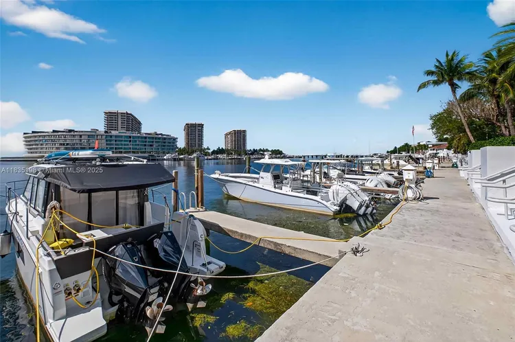 1600 South Bayshore Lane #3A image #40