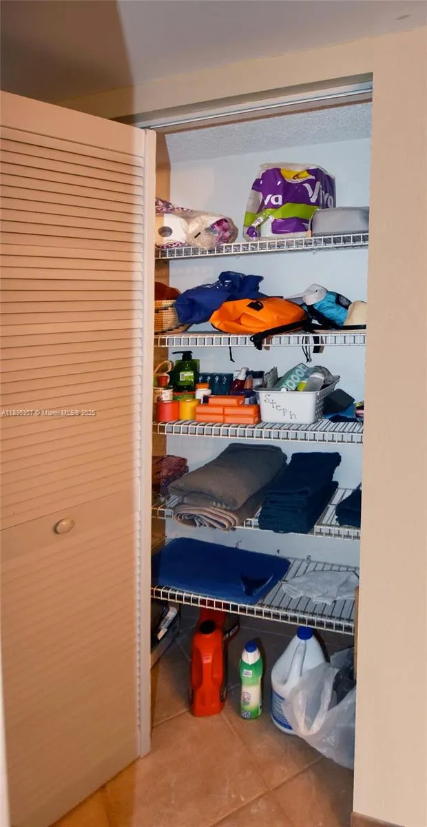 Brickell Key II #1414 image #14