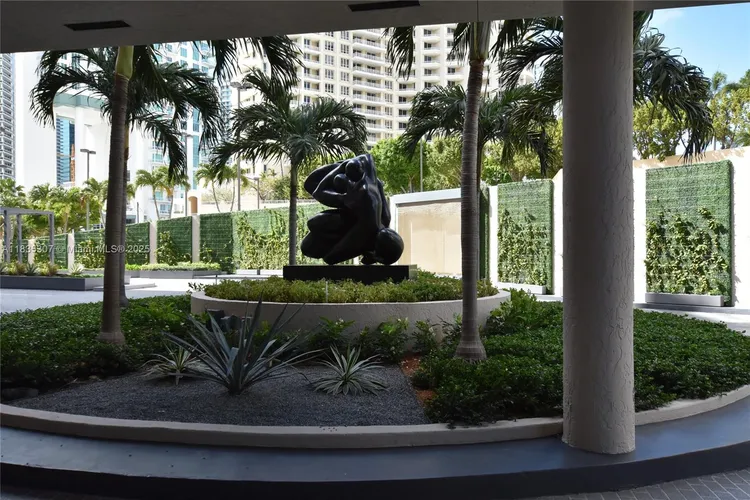 Brickell Key II #1414 image #26