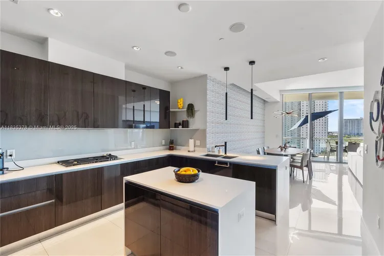 Echo Aventura #LPH02 image #12