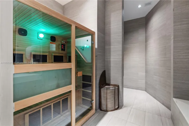 Echo Aventura #LPH02 image #27