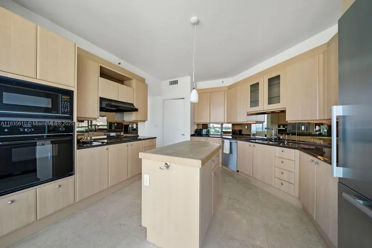 Portofino Tower #2305 image #8