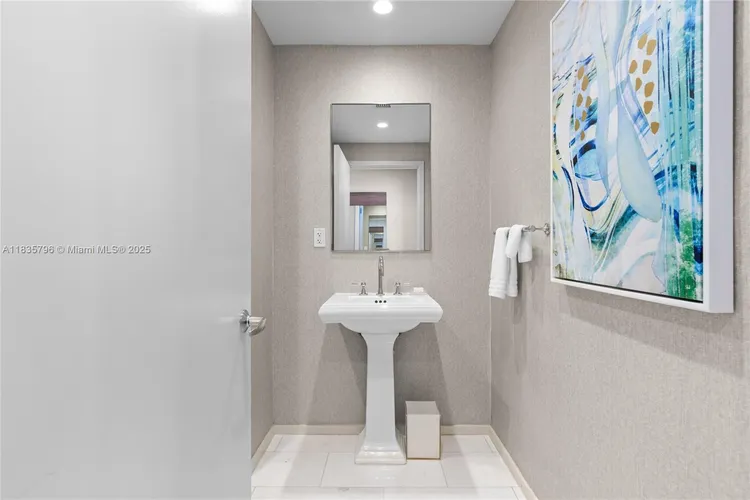 The Ocean Resort Residences (Conrad) #H1401 image #25