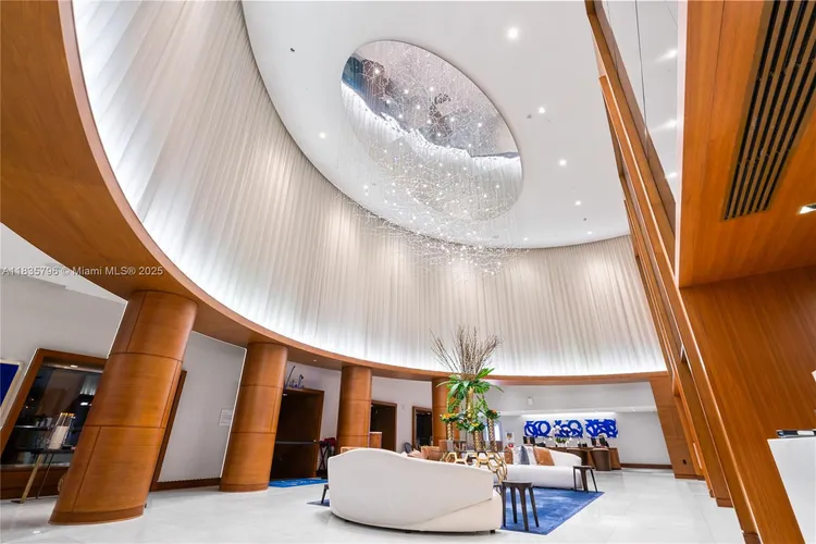 The Ocean Resort Residences (Conrad) #H1401 image #32