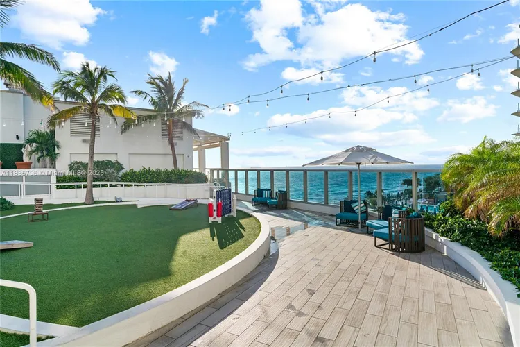 The Ocean Resort Residences (Conrad) #H1401 image #55