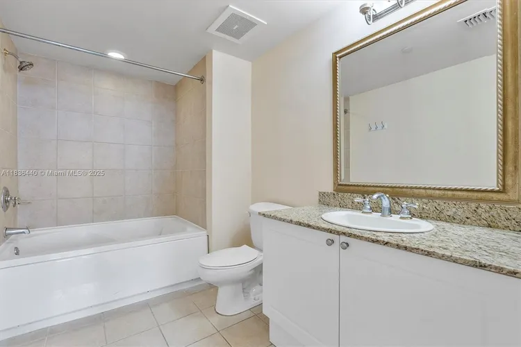 Turnberry on the Green #912 image #33