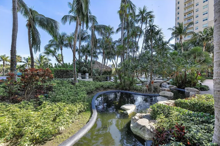 Turnberry on the Green #912 image #59