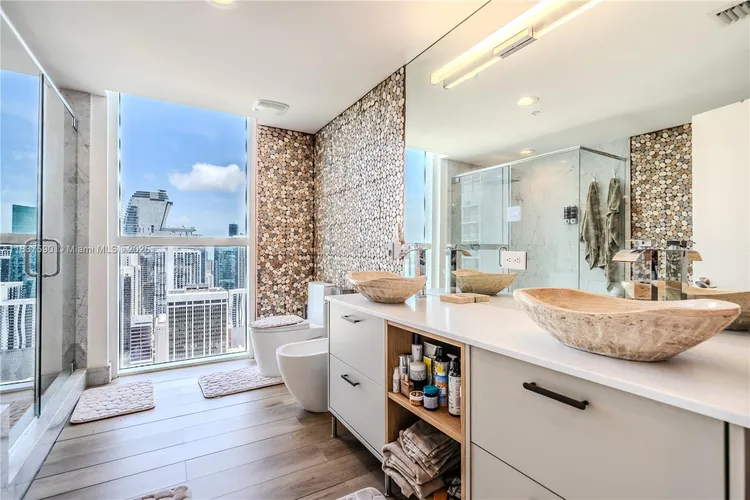 Vizcayne North Tower #4803 image #15